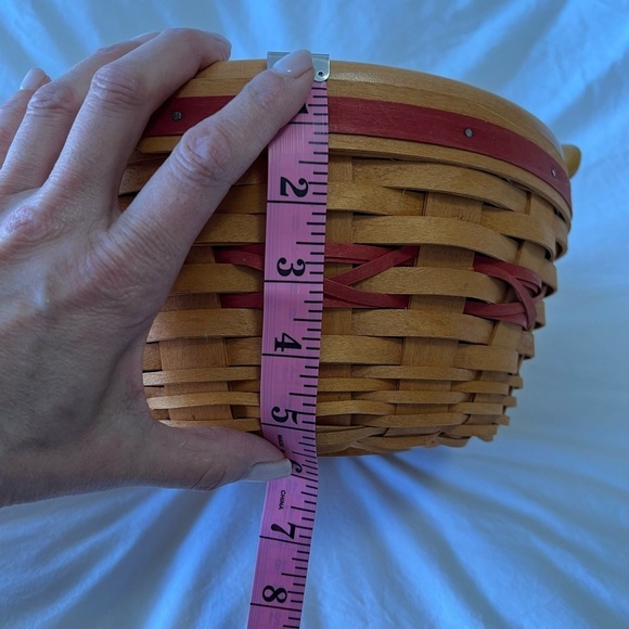 Longaberger Christmas Popcorn Basket w/ Lid Signed | 1999 - Picture 9 of 9